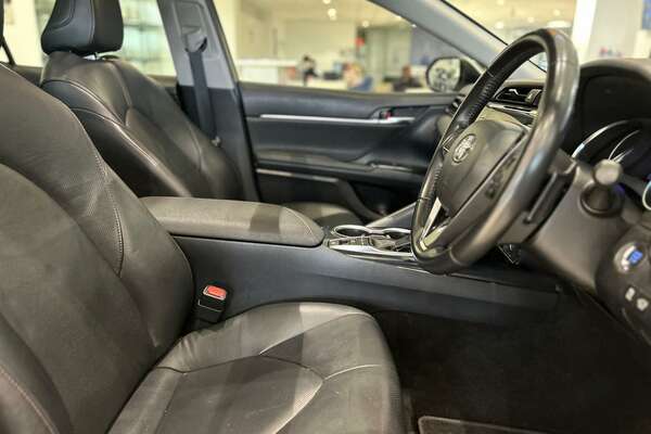 2020 Toyota Camry SL ASV70R