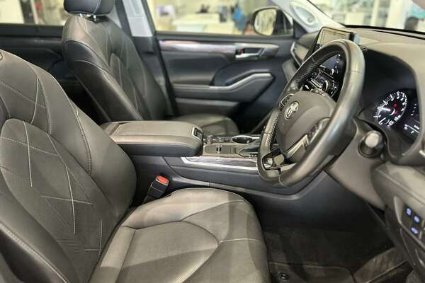 2021 Toyota Kluger Grande GSU70R