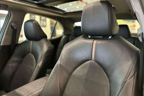 2020 Toyota Camry SL ASV70R