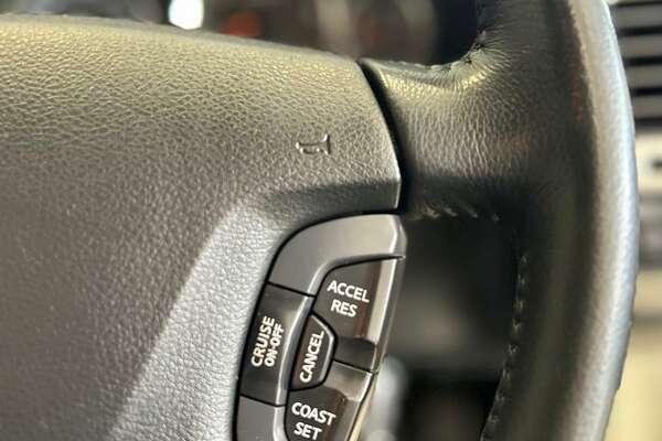 2015 Nissan Patrol ST N-TREK Y61