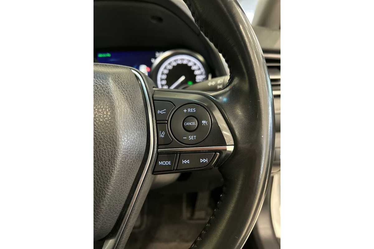 2020 Toyota Camry SL ASV70R