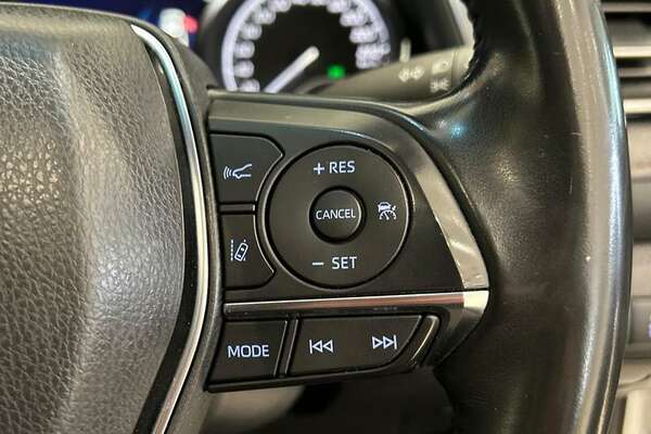 2020 Toyota Camry SL ASV70R