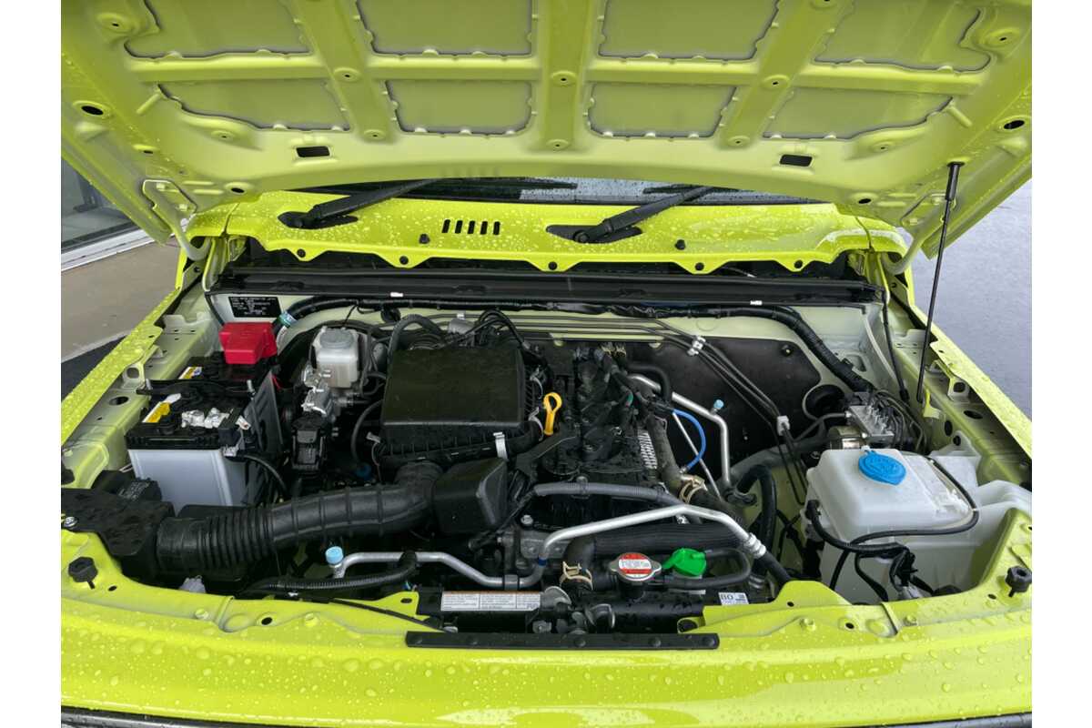2022 Suzuki Jimny GLX GJ