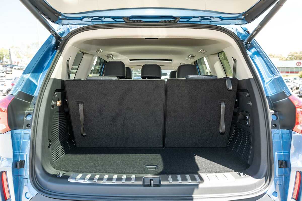 2023 LDV D90 Executive SV9A