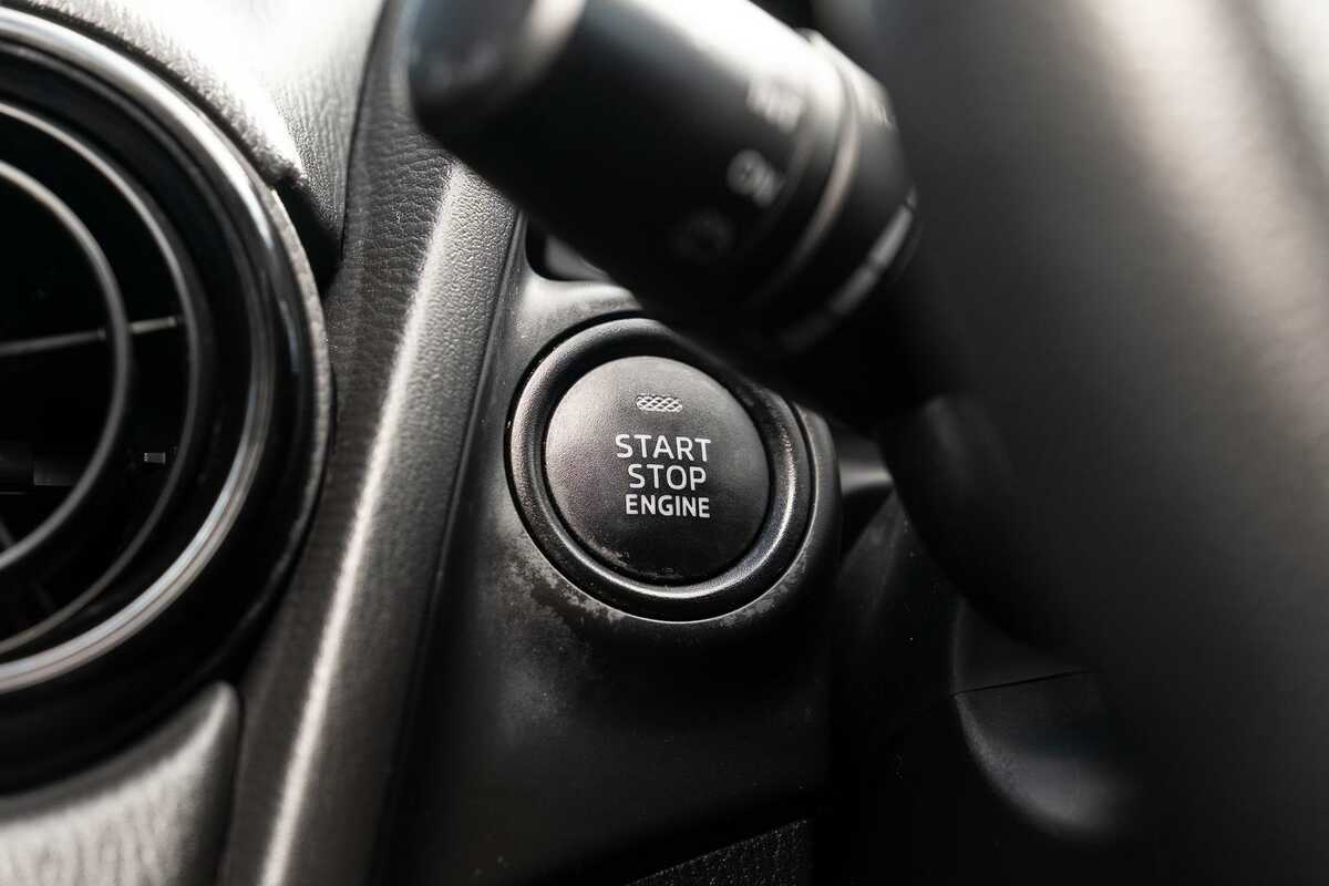 2017 Mazda 2 Neo DJ Series