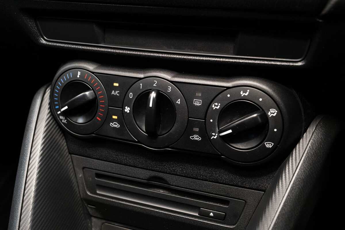 2017 Mazda 2 Neo DJ Series
