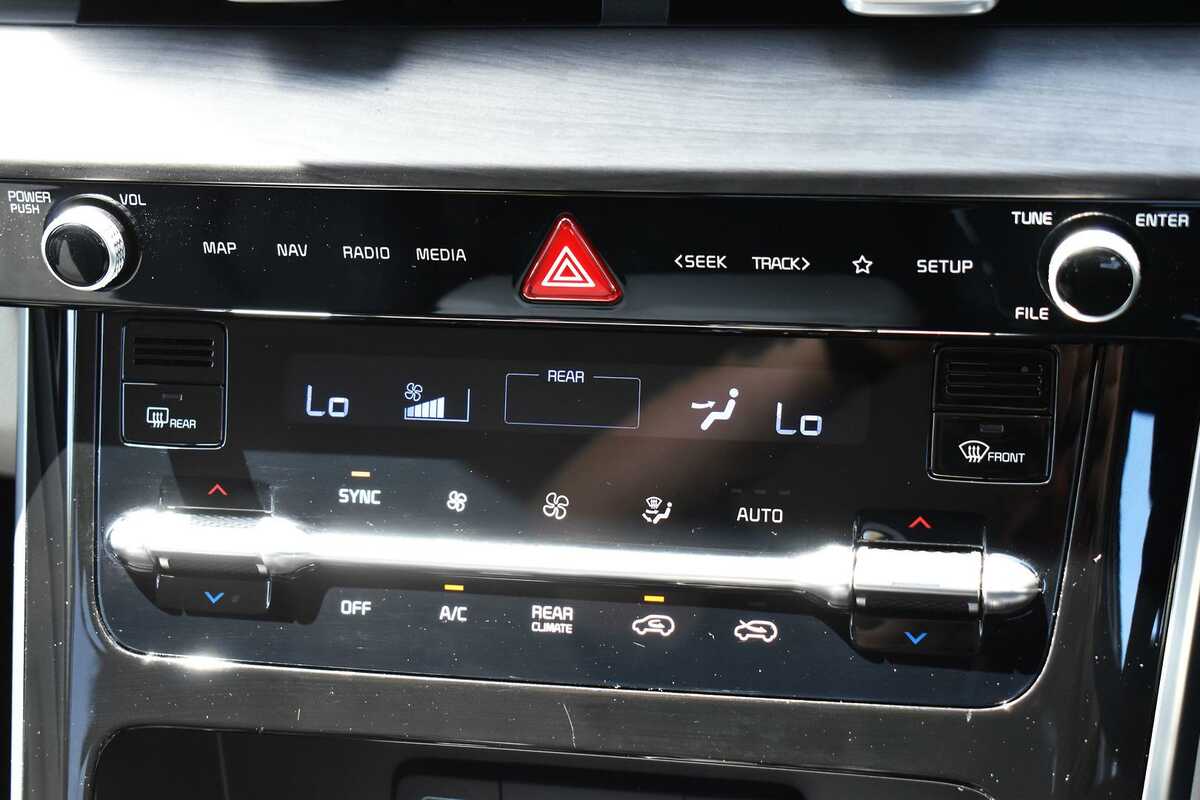 2022 Kia Carnival SLi KA4