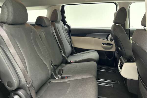 2022 Kia Carnival S KA4