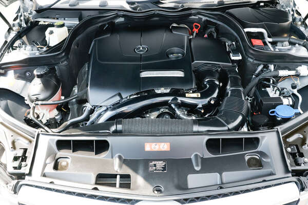 2015 Mercedes Benz C-Class C180 Avantgarde C204