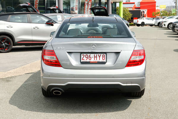 2015 Mercedes Benz C-Class C180 Avantgarde C204