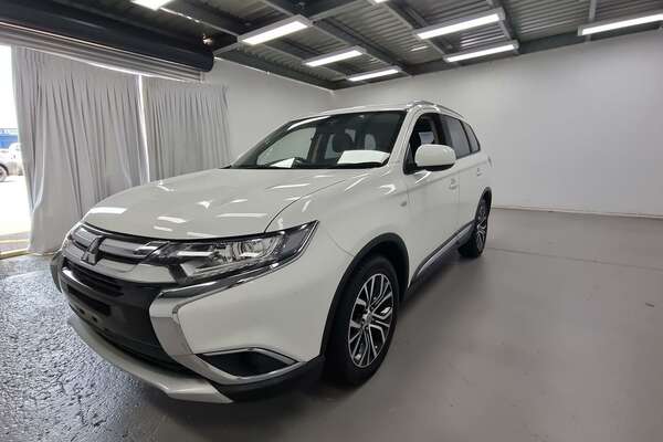 2018 Mitsubishi Outlander ES ADAS ZL
