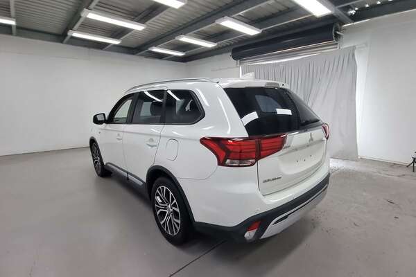 2018 Mitsubishi Outlander ES ADAS ZL