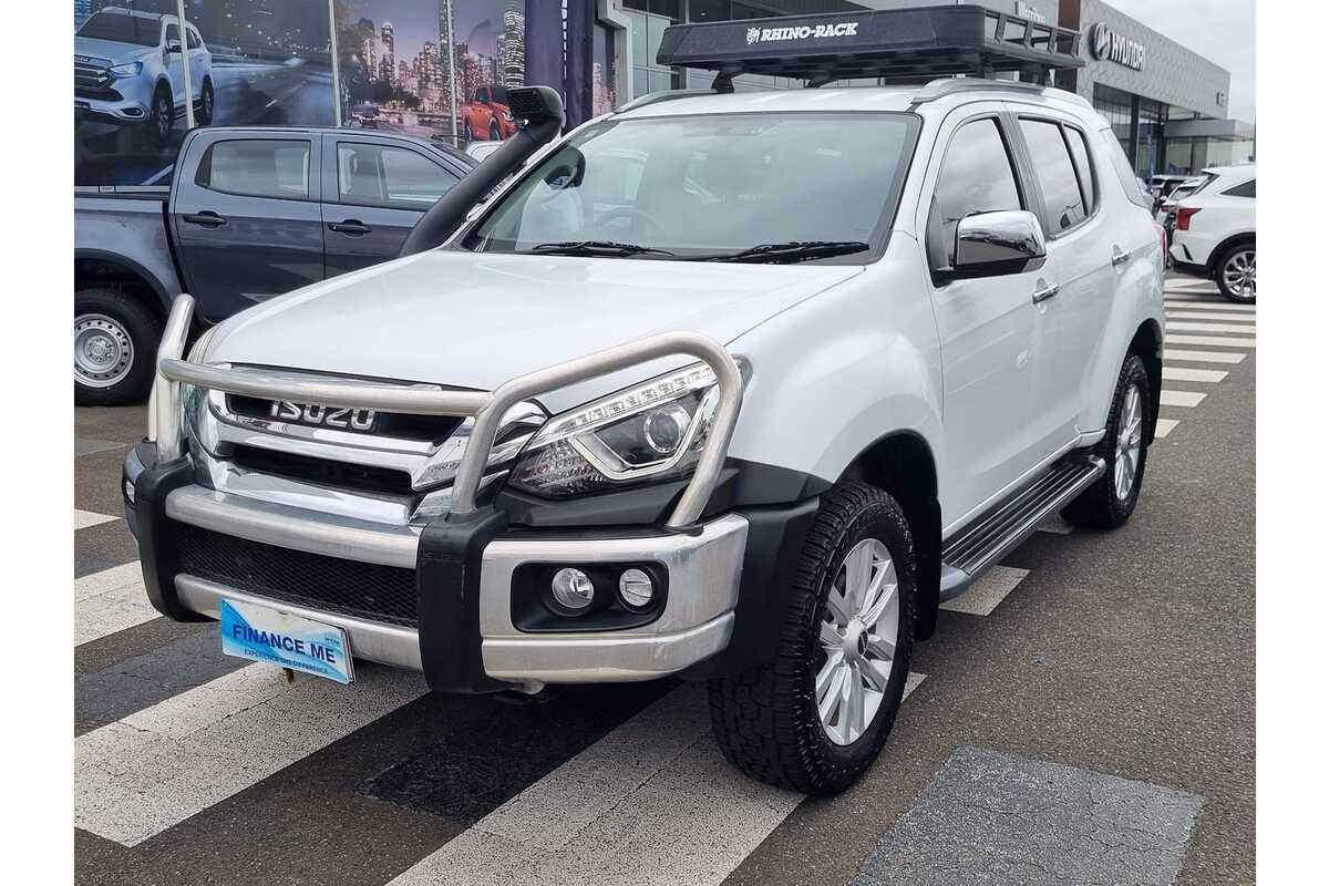 2017 Isuzu MU-X LS-T