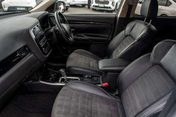 2019 Mitsubishi Outlander LS ZL