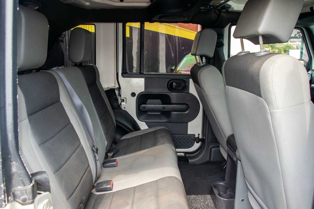 2007 Jeep Wrangler Unlimited Sport JK