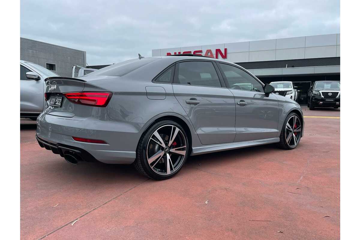 2018 Audi RS3  8V
