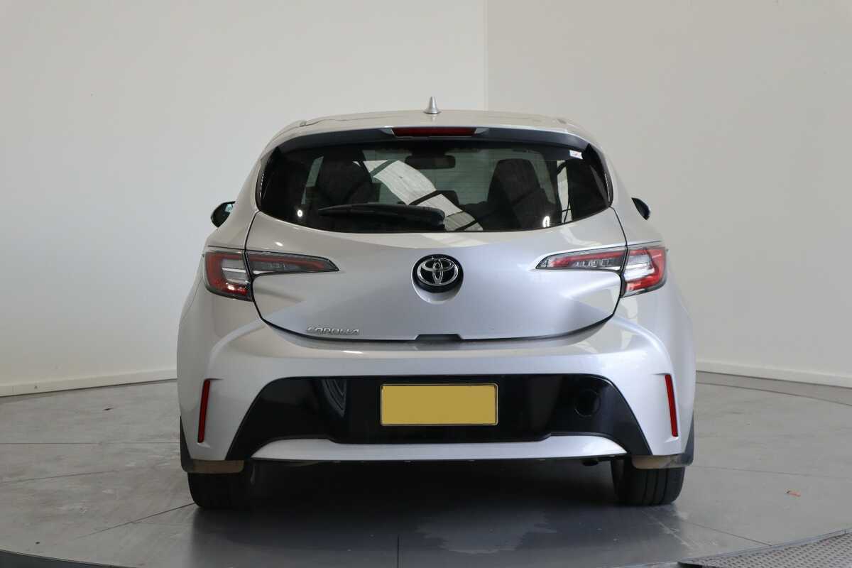 2020 Toyota Corolla Hatch Ascent Sport 2.0L5 Door002 4390560A0