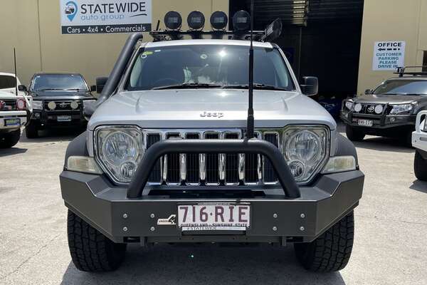 2010 Jeep Cherokee Limited (4x4) KK