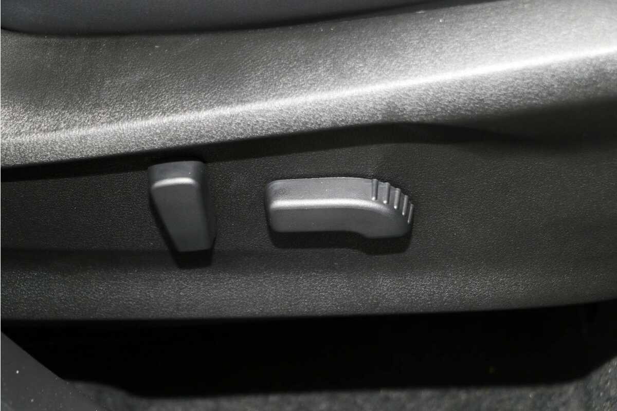 2023 Subaru Forester 2.5i-S 50 Years Edition S5