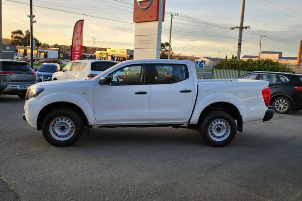 2023 Nissan Navara SL D23