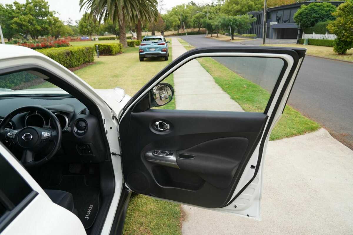 2014 Nissan Juke ST (FWD) F15