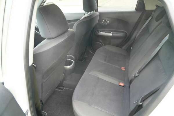 2014 Nissan Juke ST (FWD) F15
