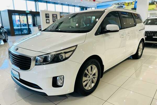 2015 Kia Carnival Si YP