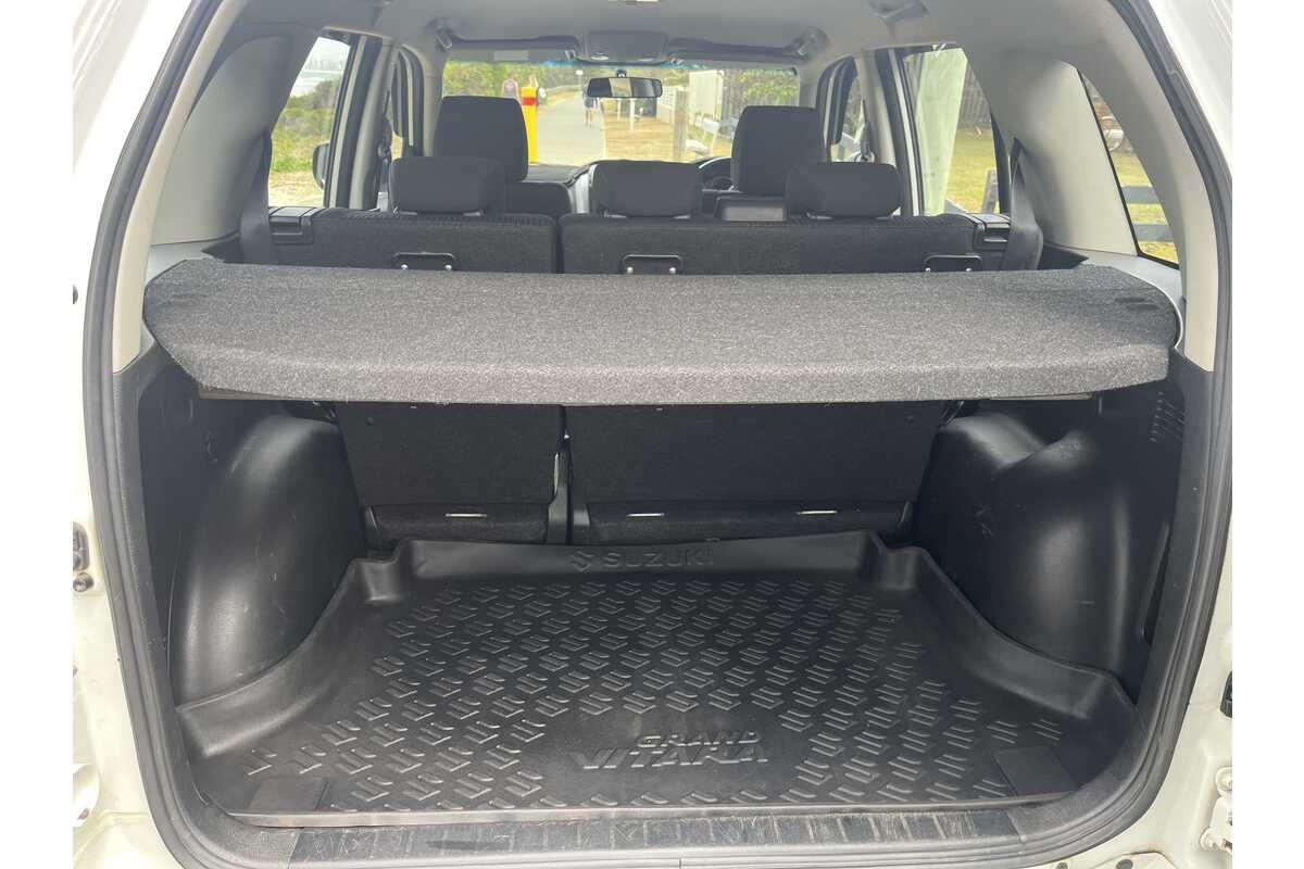 2013 Suzuki Grand Vitara Urban 2WD JB MY13