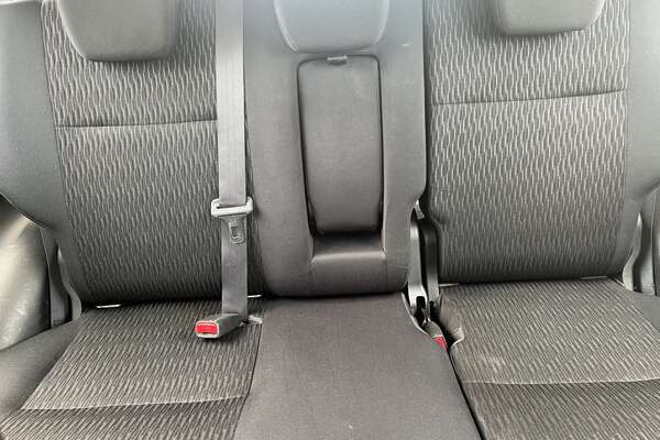 2013 Suzuki Grand Vitara Urban 2WD JB MY13