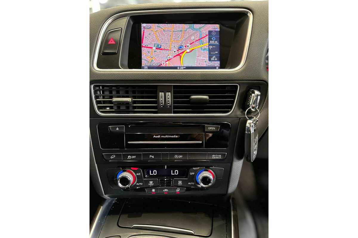 2015 Audi Q5 TFSI 8R