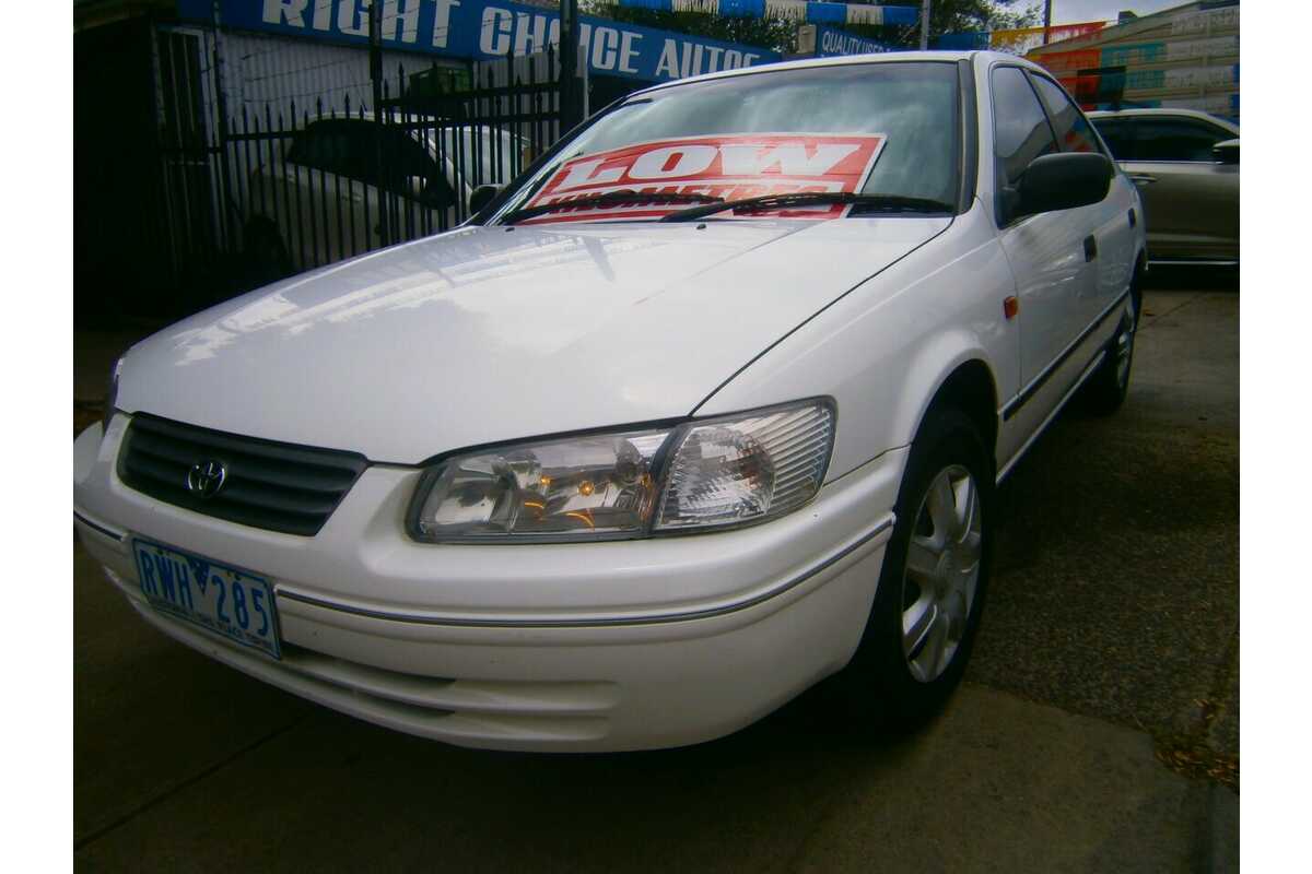 2002 Toyota Camry CSi SXV20R (ii)
