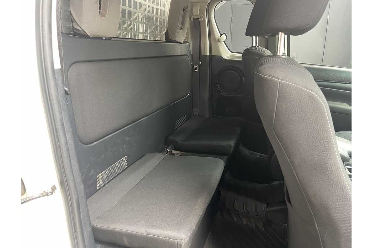 2017 Toyota Hilux SR (4x4) GUN126R MY17