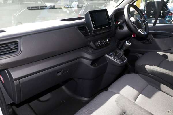 2023 Renault Trafic Pro X82