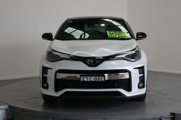 2022 Toyota C-hr Hybrid GR-S 1.8L Wagon 2X 001 2X088402C