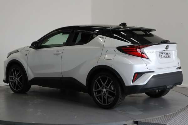 2022 Toyota C-hr Hybrid GR-S 1.8L Wagon 2X 001 2X088402C