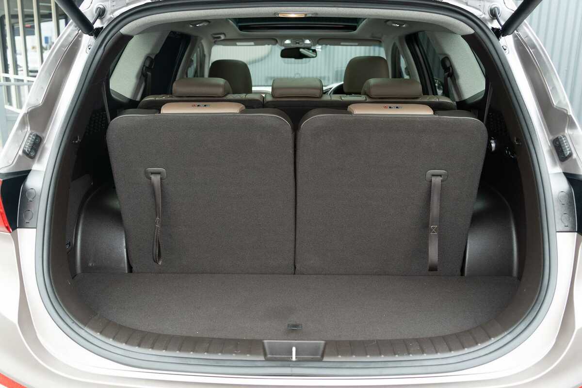 2020 Hyundai Santa Fe Highlander TM.2