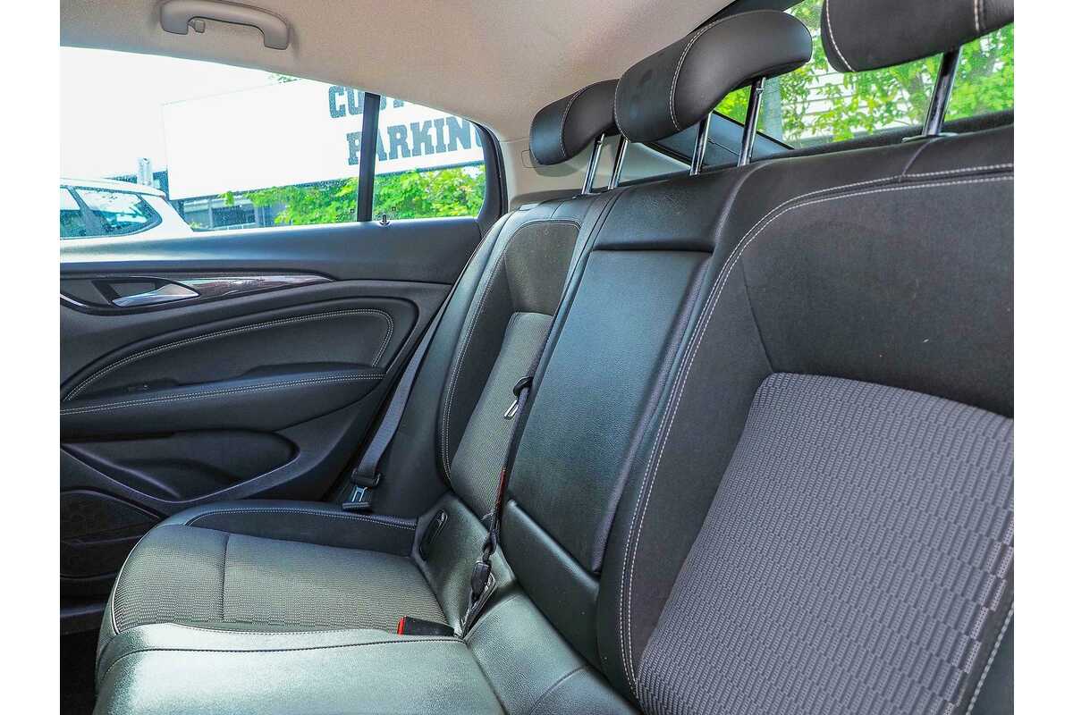 2018 Holden Commodore RS ZB
