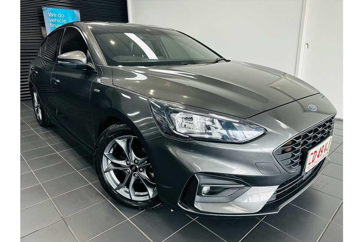 2018 Ford Focus ST-Line SA