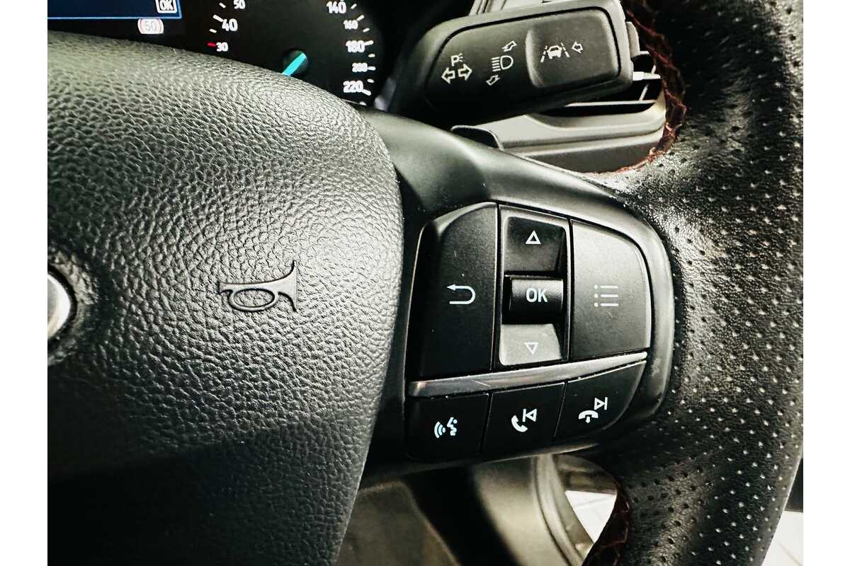2018 Ford Focus ST-Line SA