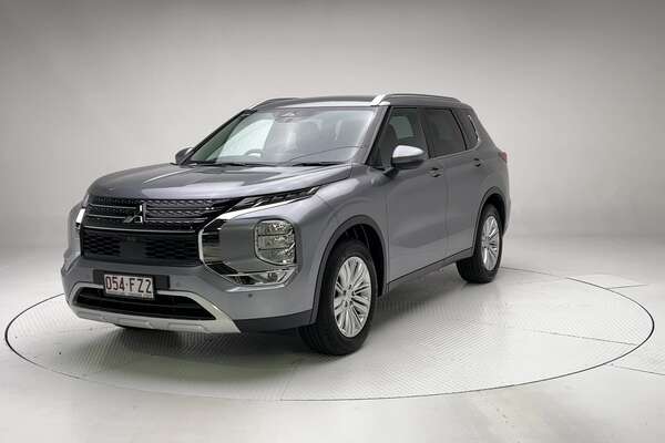 2022 Mitsubishi Outlander LS ZM