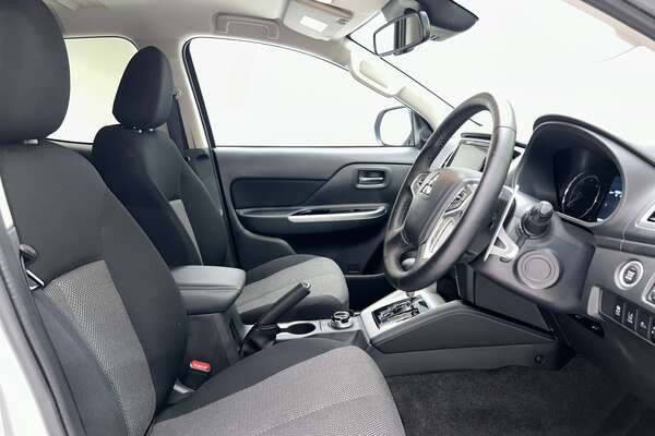 2022 Mitsubishi Triton GLS MR