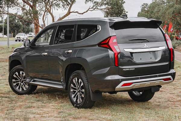 2023 Mitsubishi Pajero Sport GLS QF