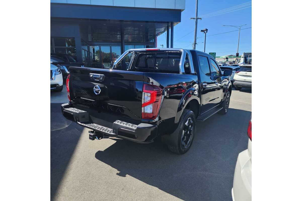 2023 Nissan Navara ST-X D23