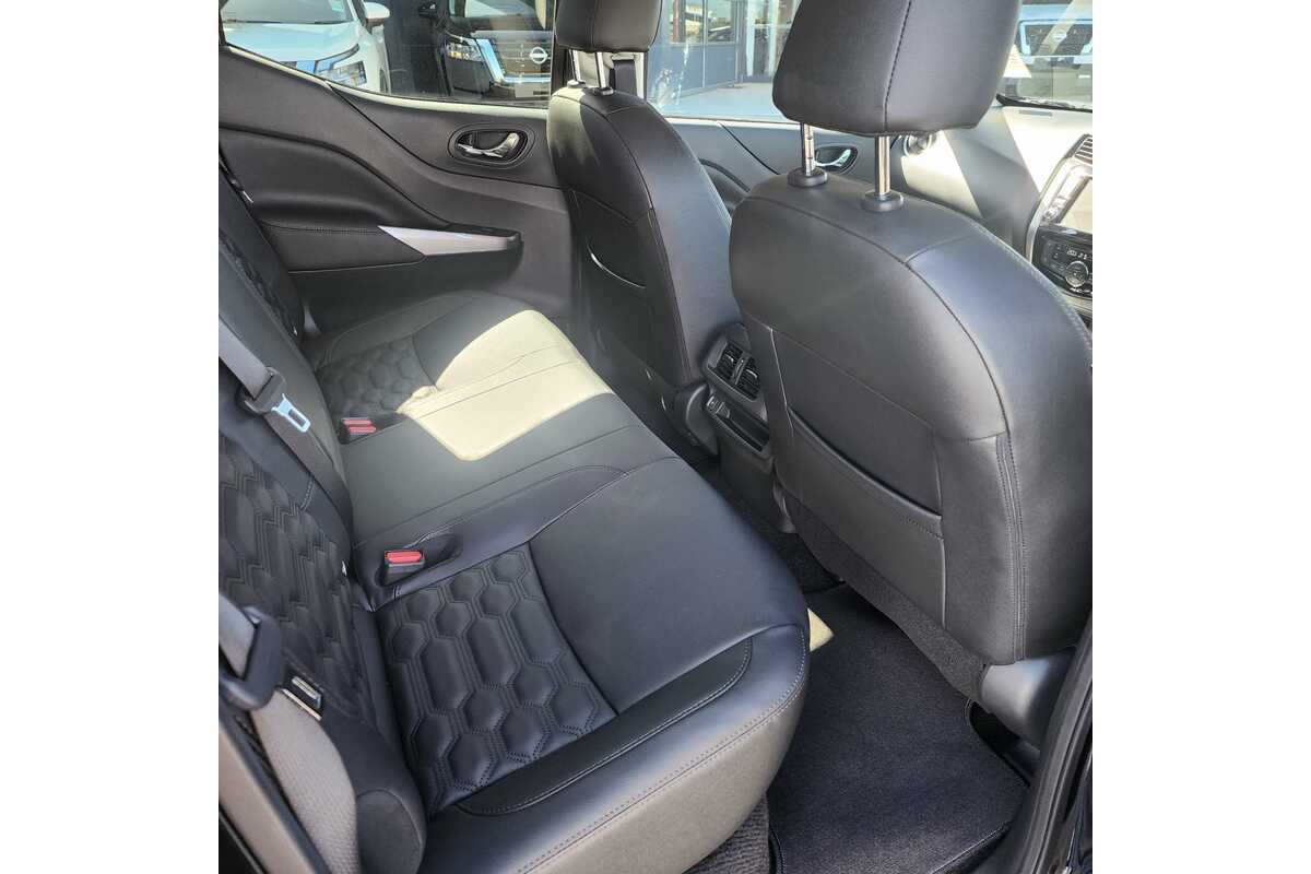 2023 Nissan Navara ST-X D23
