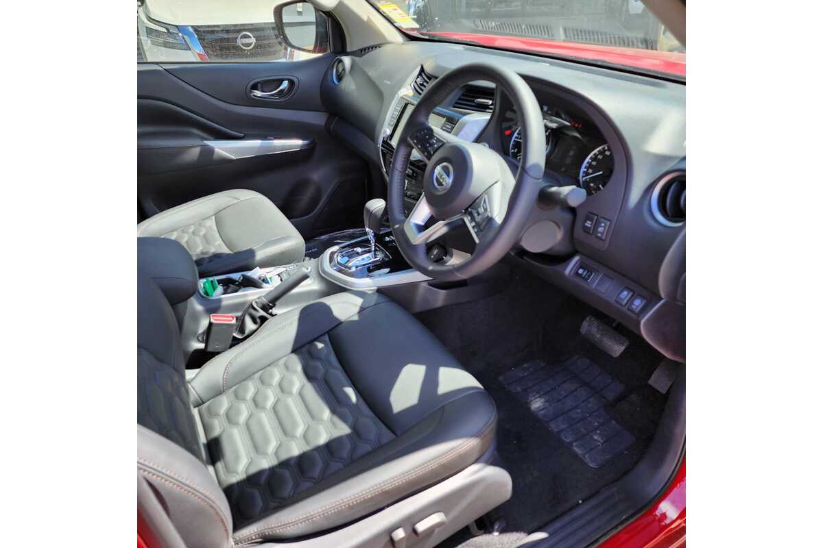 2023 Nissan Navara ST-X D23