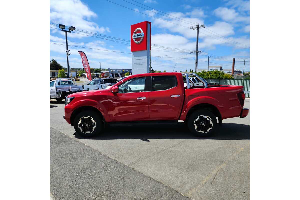 2023 Nissan Navara ST-X D23