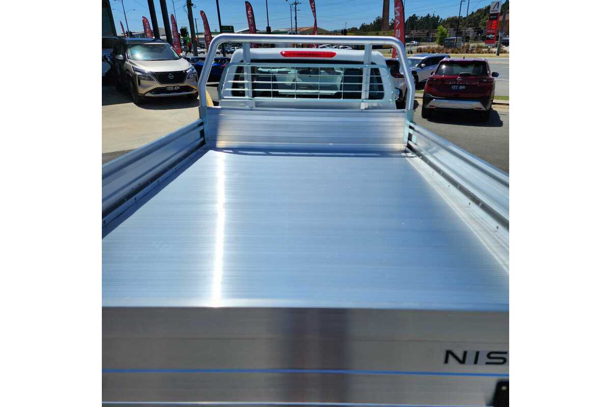 2023 Nissan Navara SL D23