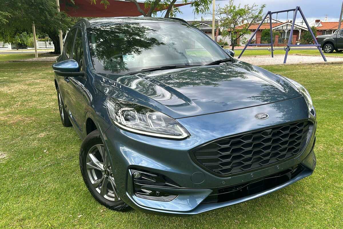 2022 Ford Escape ST-Line PHEV ZH