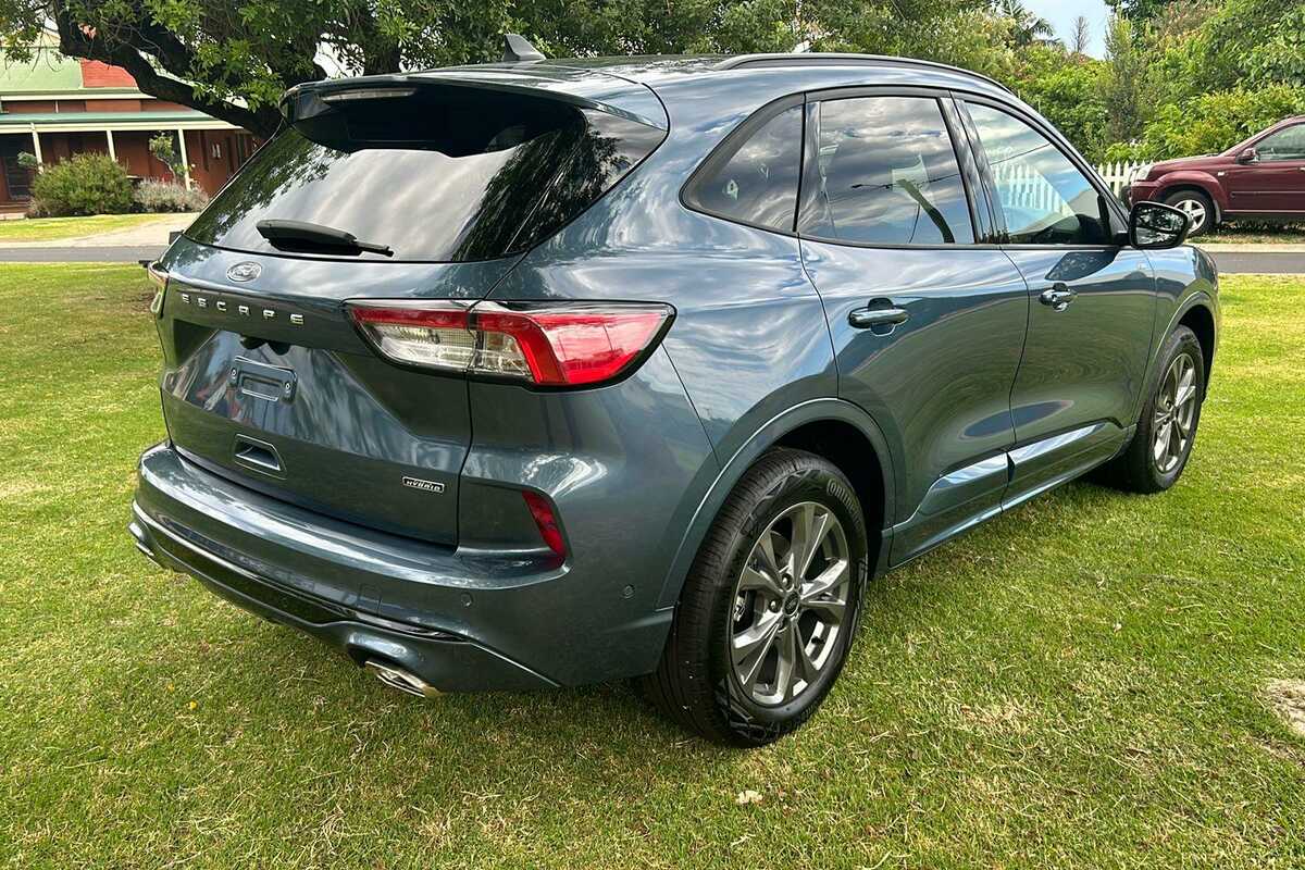 2022 Ford Escape ST-Line PHEV ZH