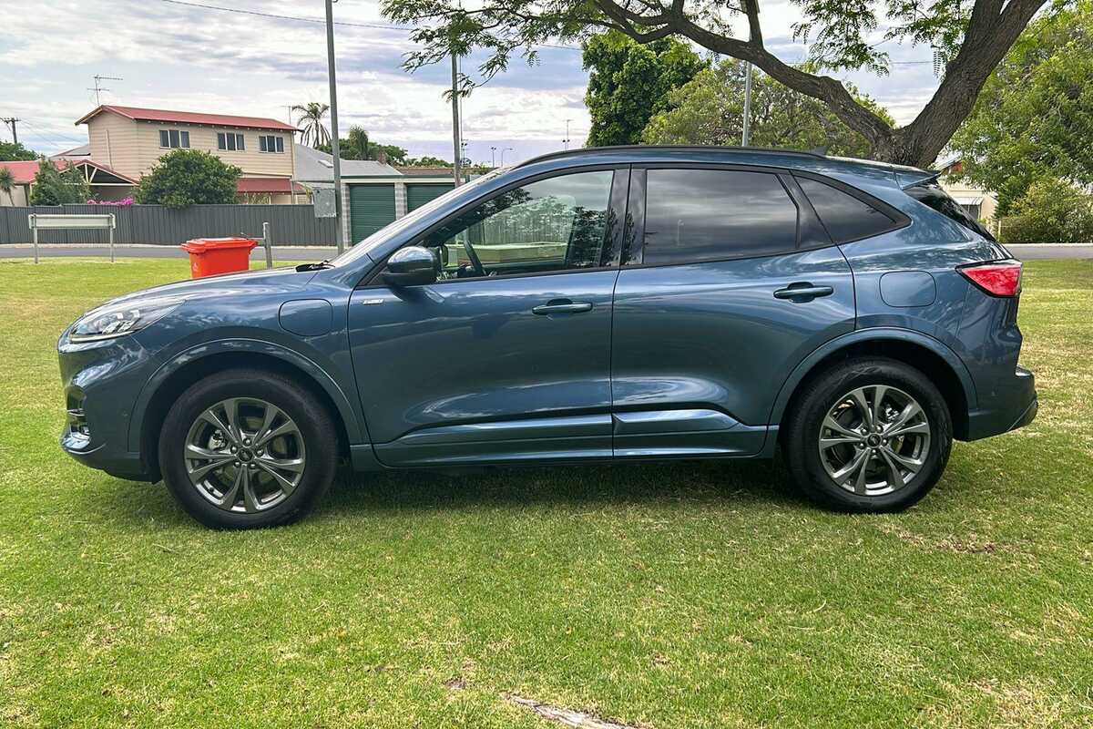 2022 Ford Escape ST-Line PHEV ZH